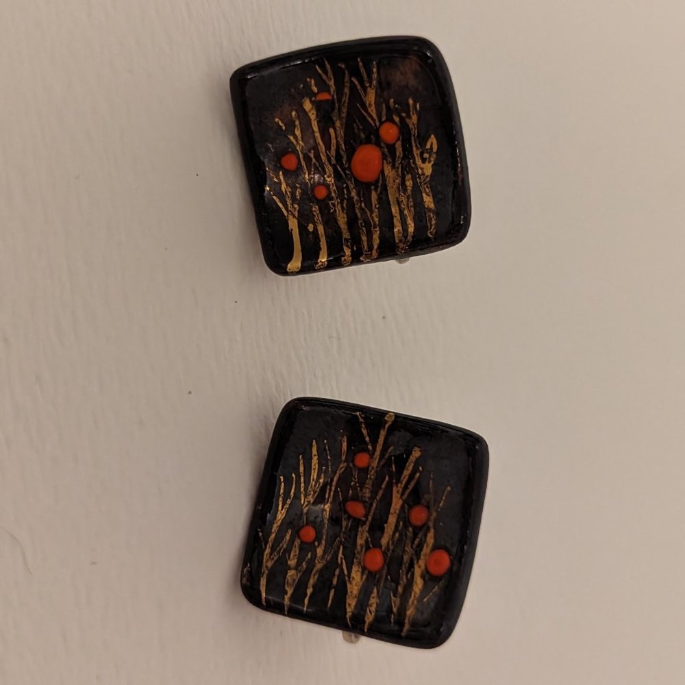 Vintage Nature Inspired Screw-back Earrings
